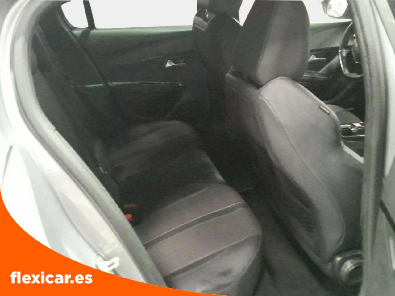 Foto Peugeot 208 9