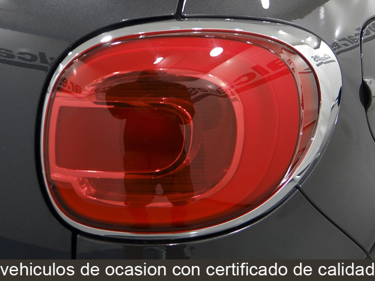 Foto Fiat 500L 13 Foto Fiat 500L 13
