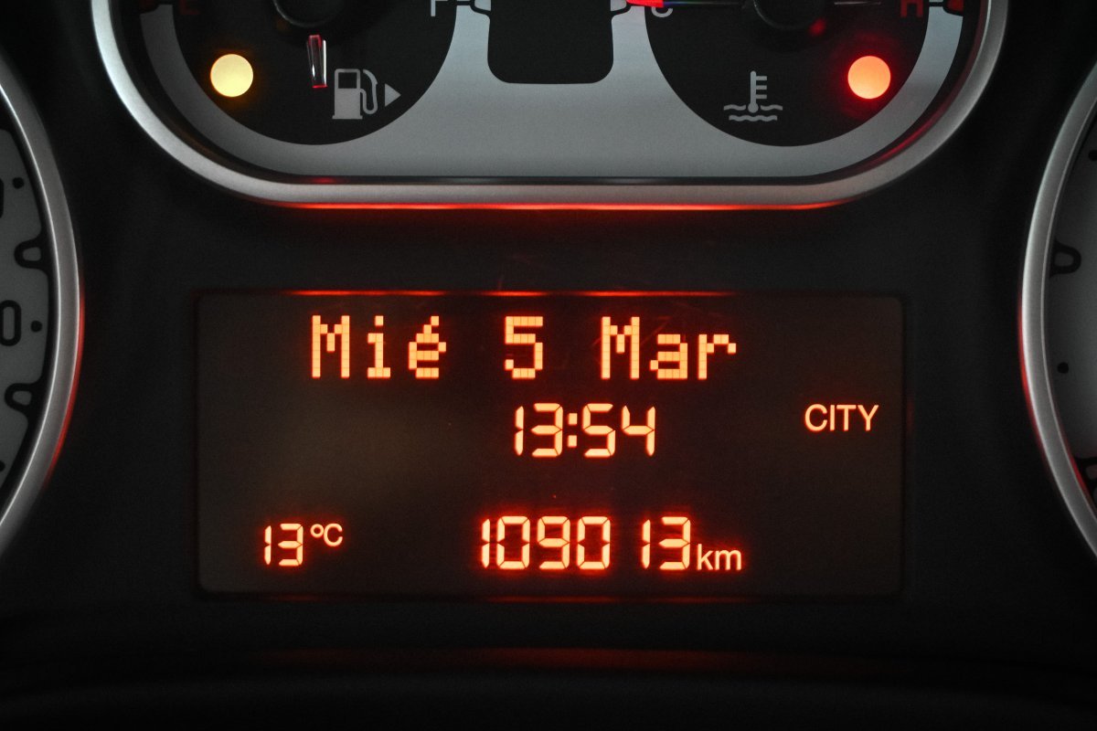 Foto Fiat 500L 13 Foto Fiat 500L 13
