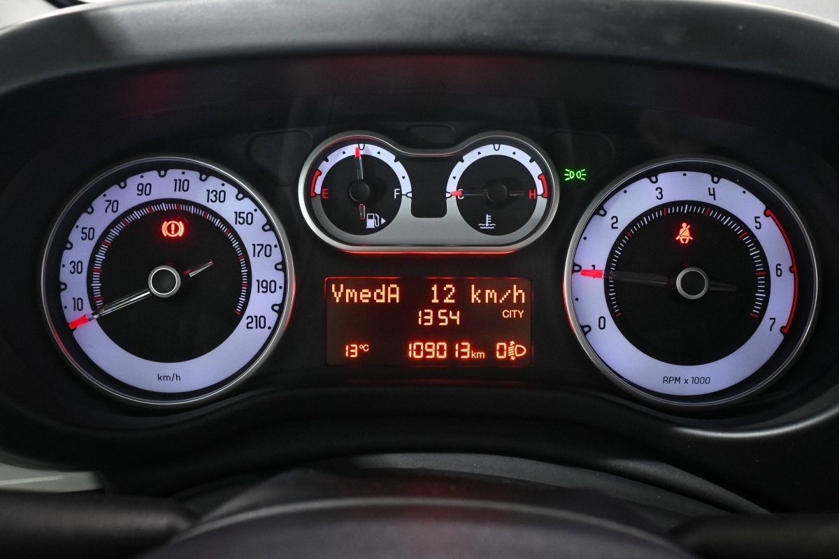 Foto Fiat 500L 14 Foto Fiat 500L 14
