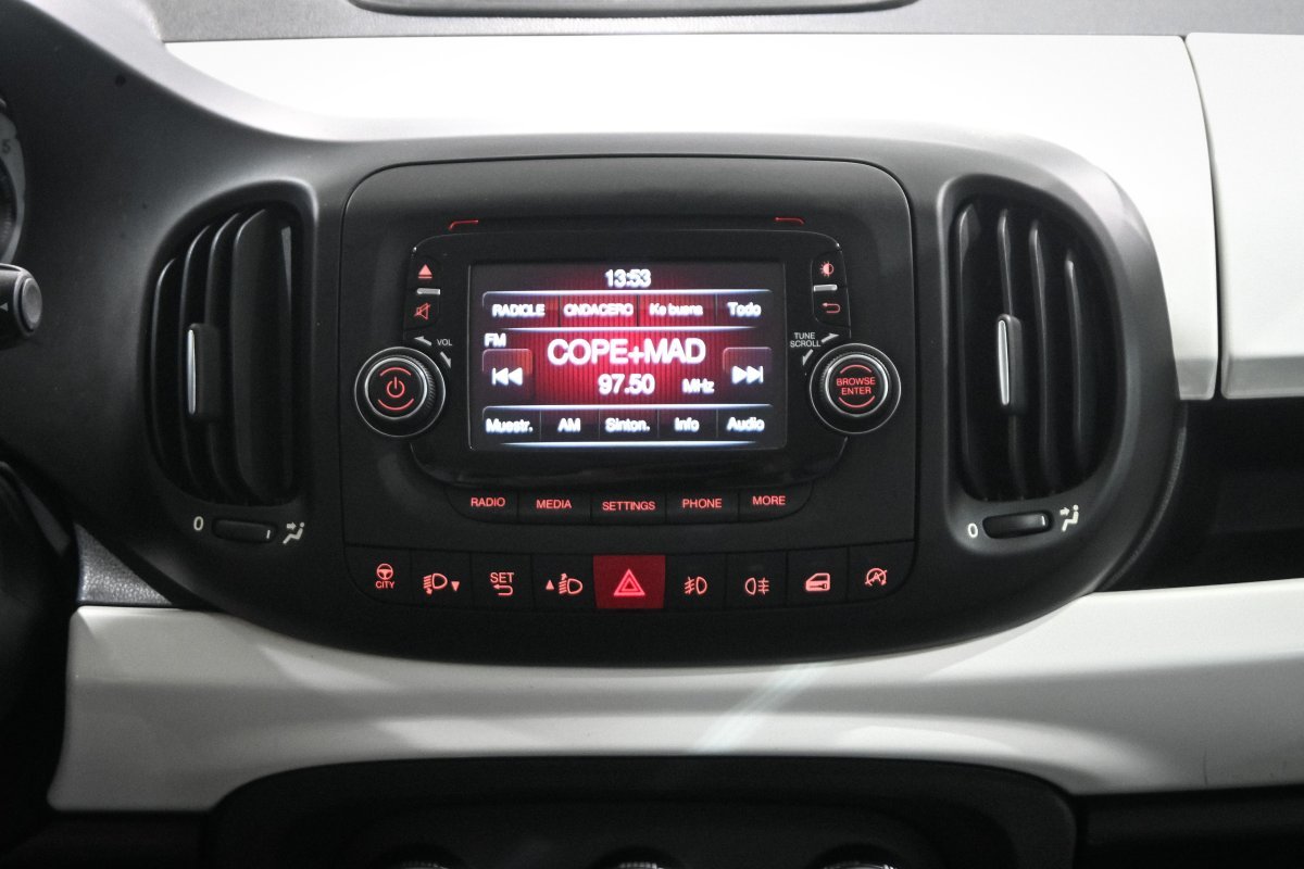 Foto Fiat 500L 15 Foto Fiat 500L 15