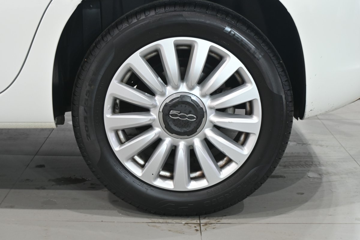 Foto Fiat 500L 30 Foto Fiat 500L 30
