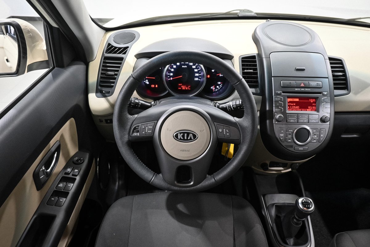 Foto Kia Soul 16