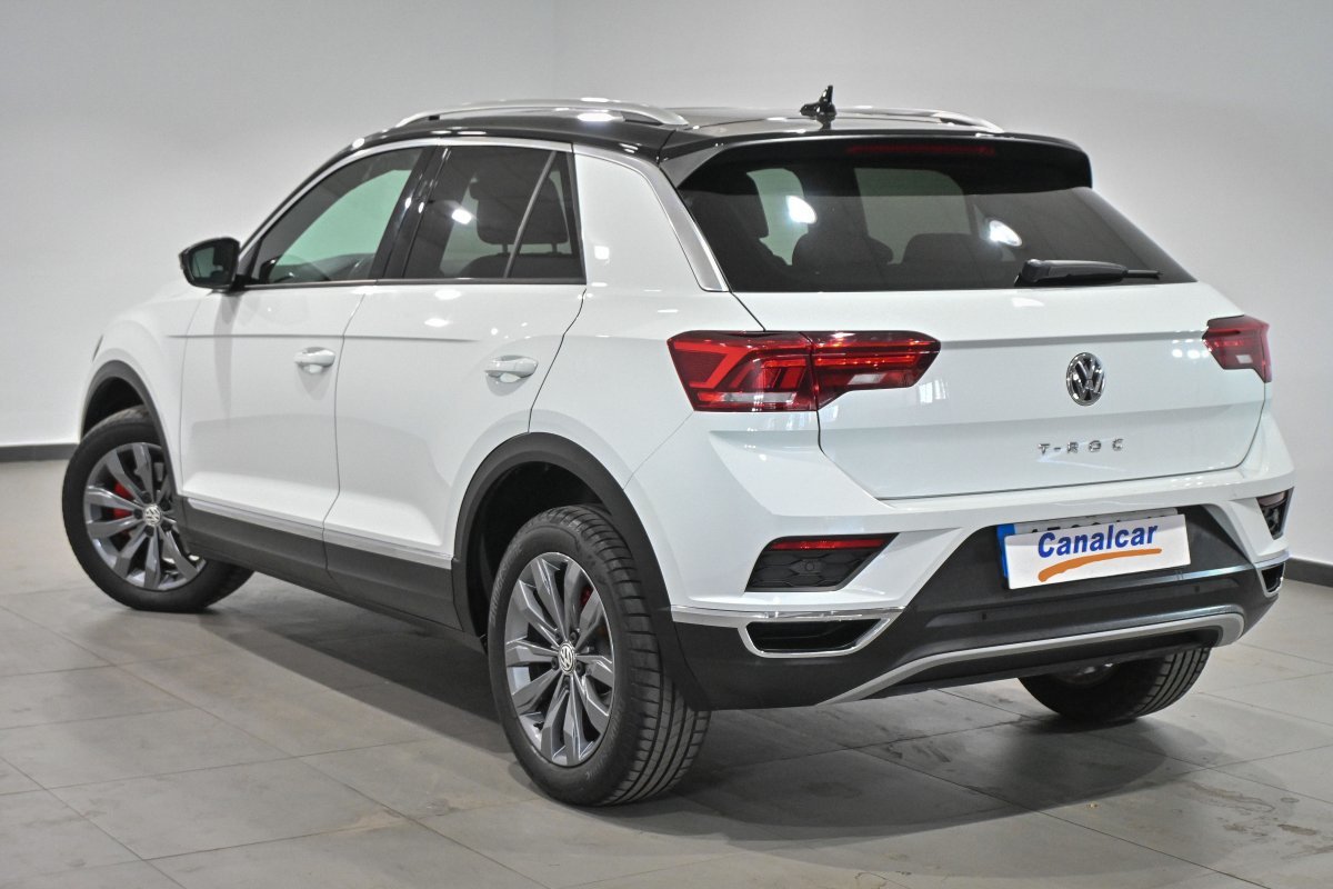 Foto Volkswagen T-Roc 6
