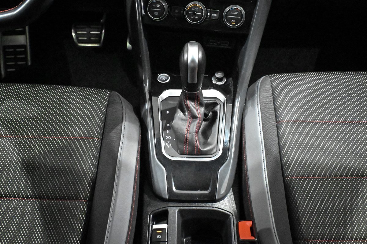 Foto Volkswagen T-Roc 21