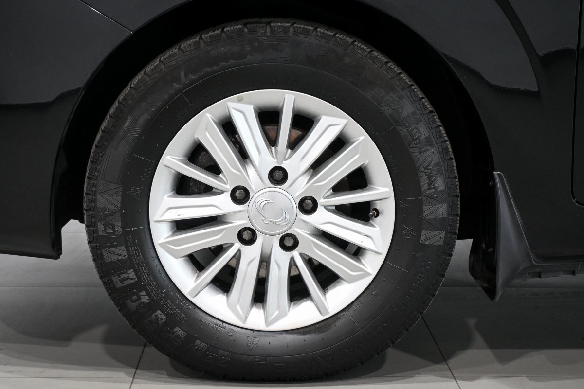 Foto SsangYong Rodius 28