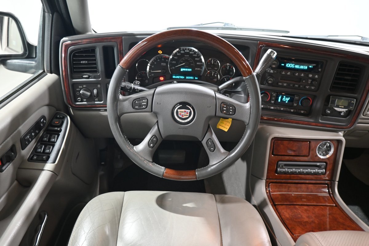 Foto Cadillac Escalade 16