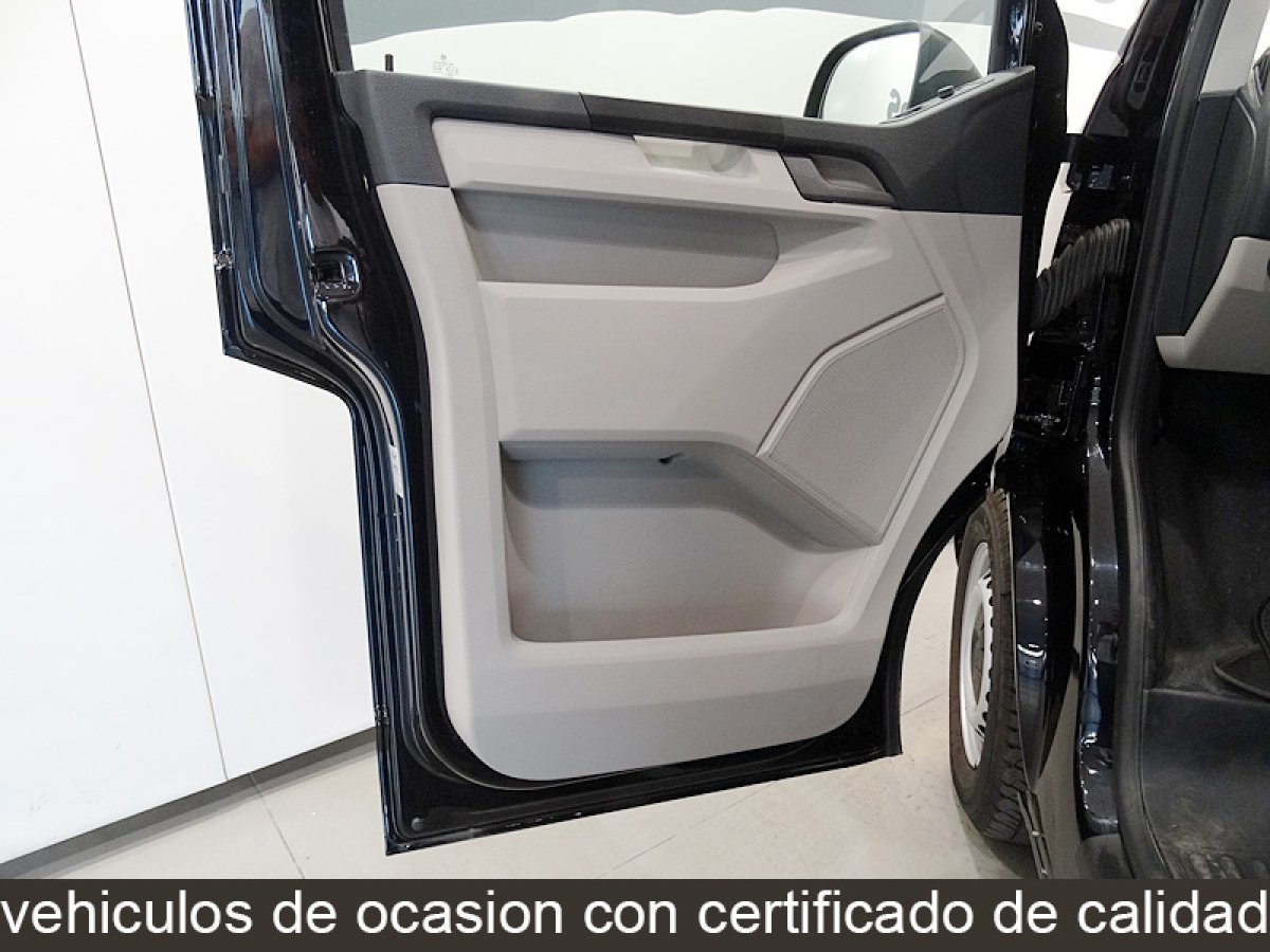 Foto Volkswagen Caravelle 21 Foto Volkswagen Caravelle 21