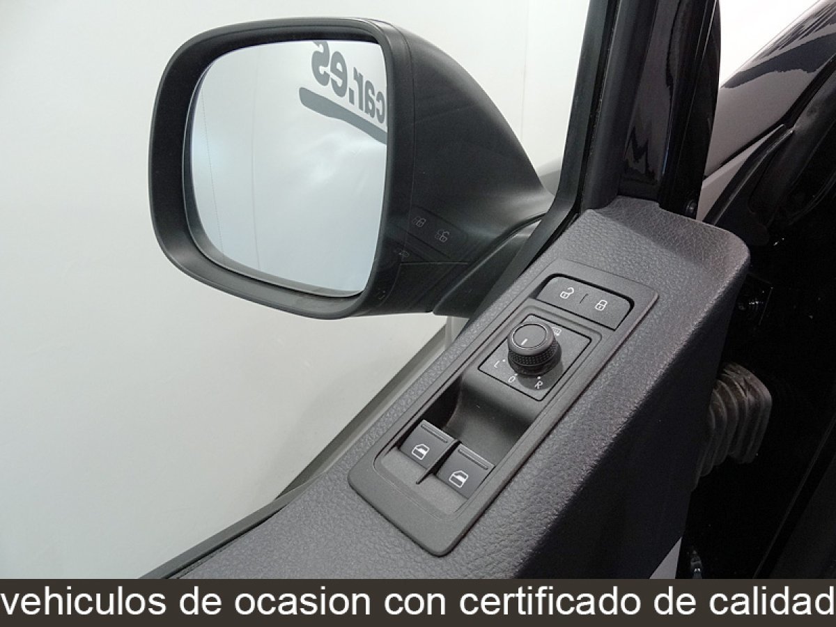 Foto Volkswagen Caravelle 22 Foto Volkswagen Caravelle 22