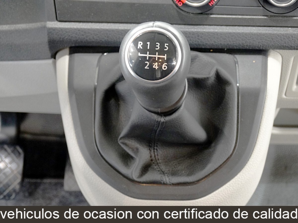 Foto Volkswagen Caravelle 25 Foto Volkswagen Caravelle 25
