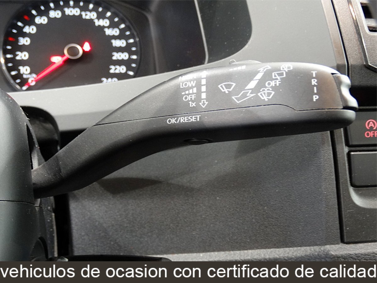 Foto Volkswagen Caravelle 27 Foto Volkswagen Caravelle 27