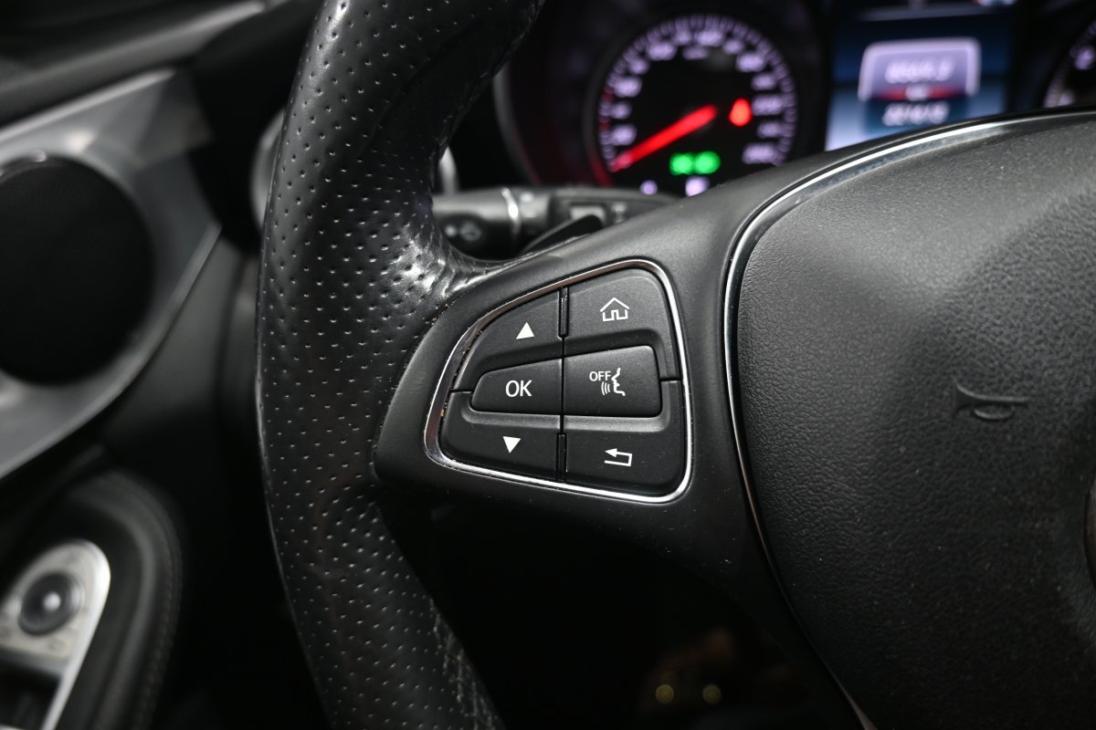 Foto Mercedes-Benz Clase C 23