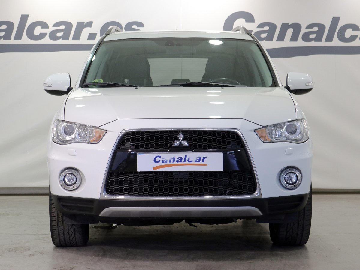 Foto Mitsubishi Outlander 2 Foto Mitsubishi Outlander 2