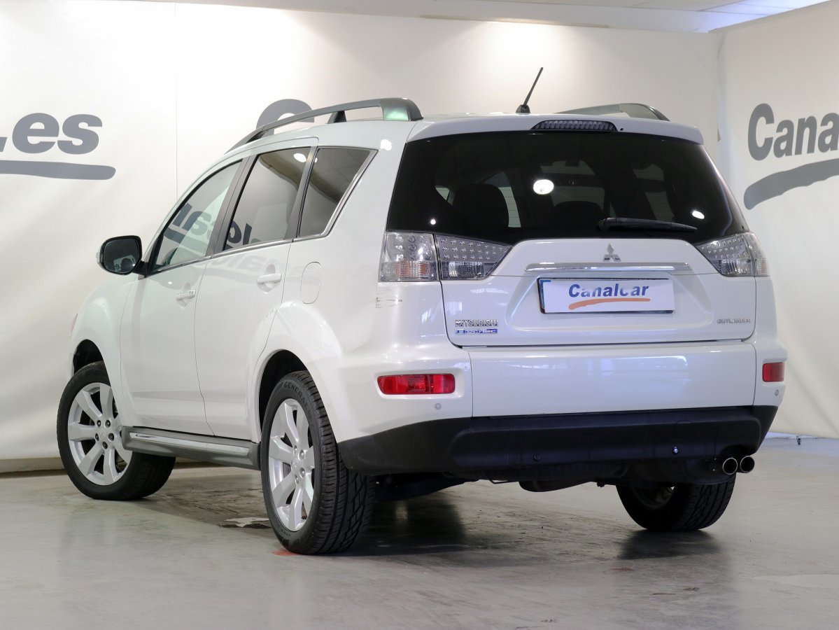 Foto Mitsubishi Outlander 6 Foto Mitsubishi Outlander 6
