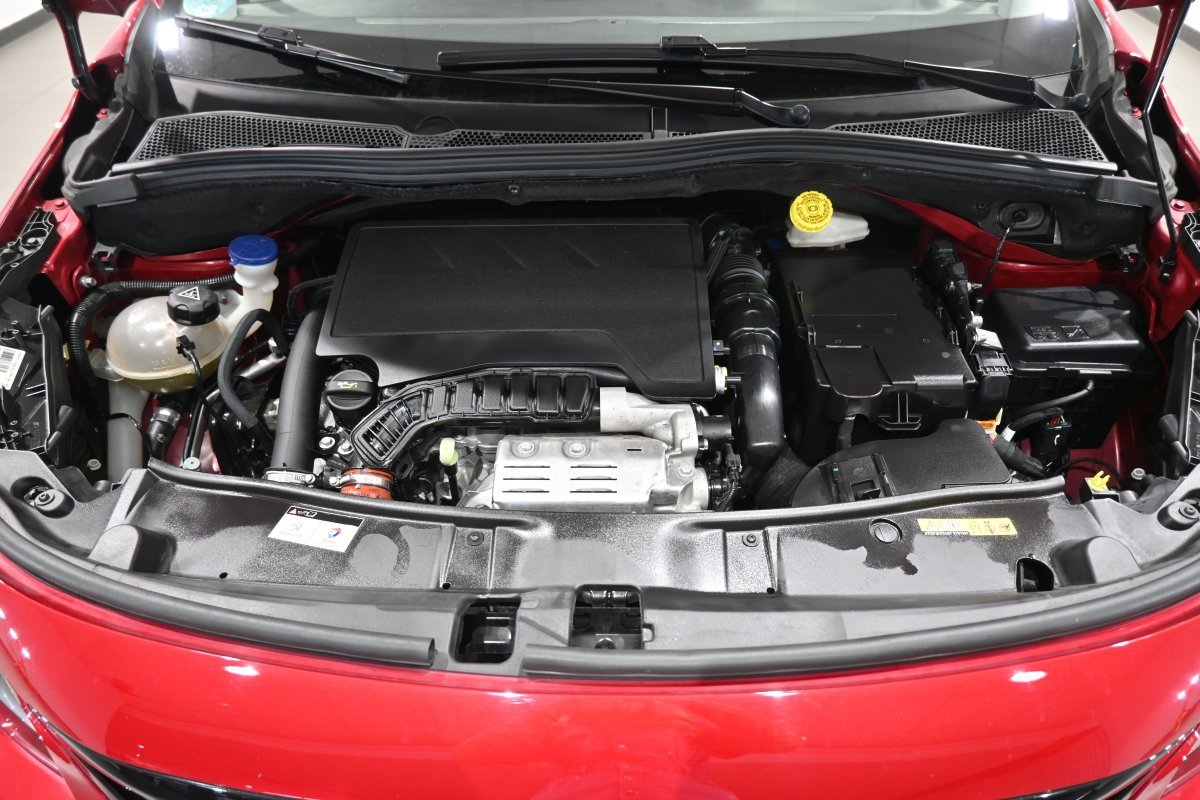 Foto Peugeot 2008 7 Foto Peugeot 2008 7