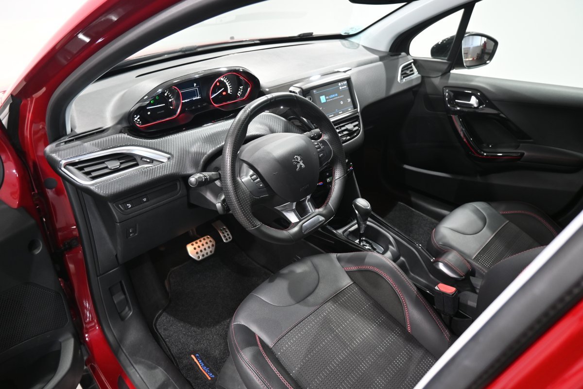 Foto Peugeot 2008 9 Foto Peugeot 2008 9