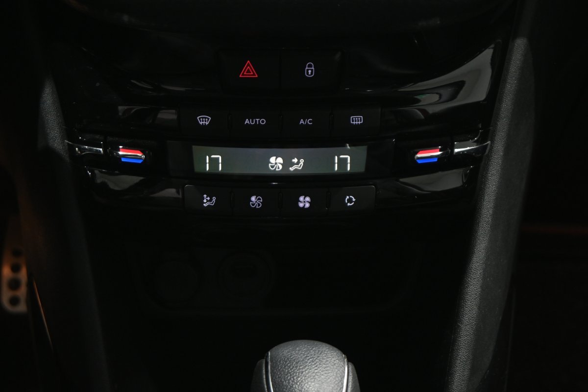 Foto Peugeot 2008 18 Foto Peugeot 2008 18