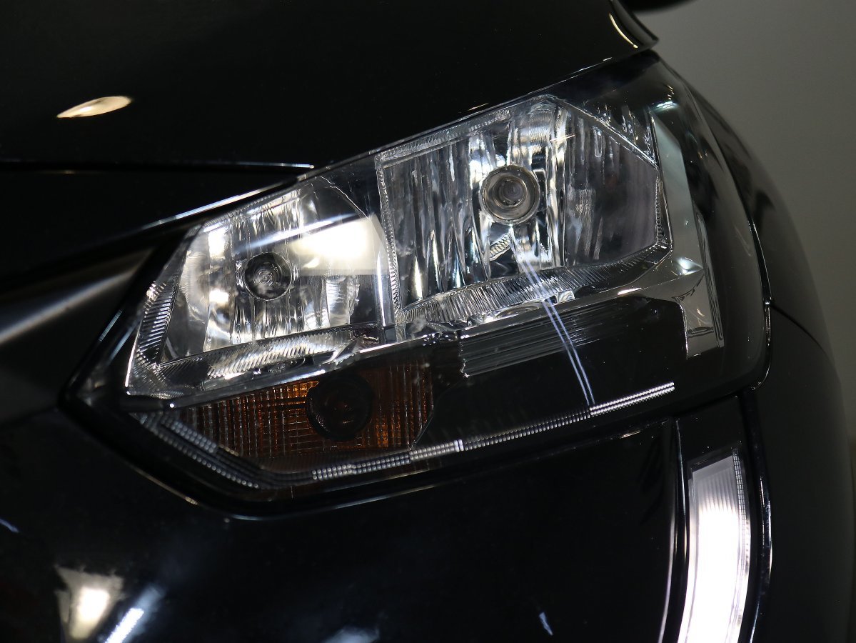 Foto Peugeot 208 12 Foto Peugeot 208 12