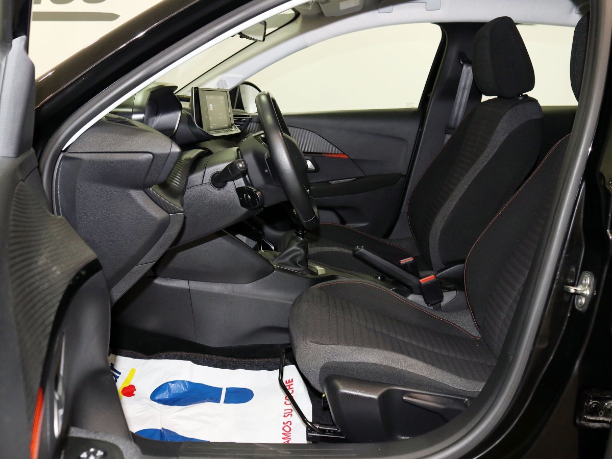 Foto Peugeot 208 14 Foto Peugeot 208 14