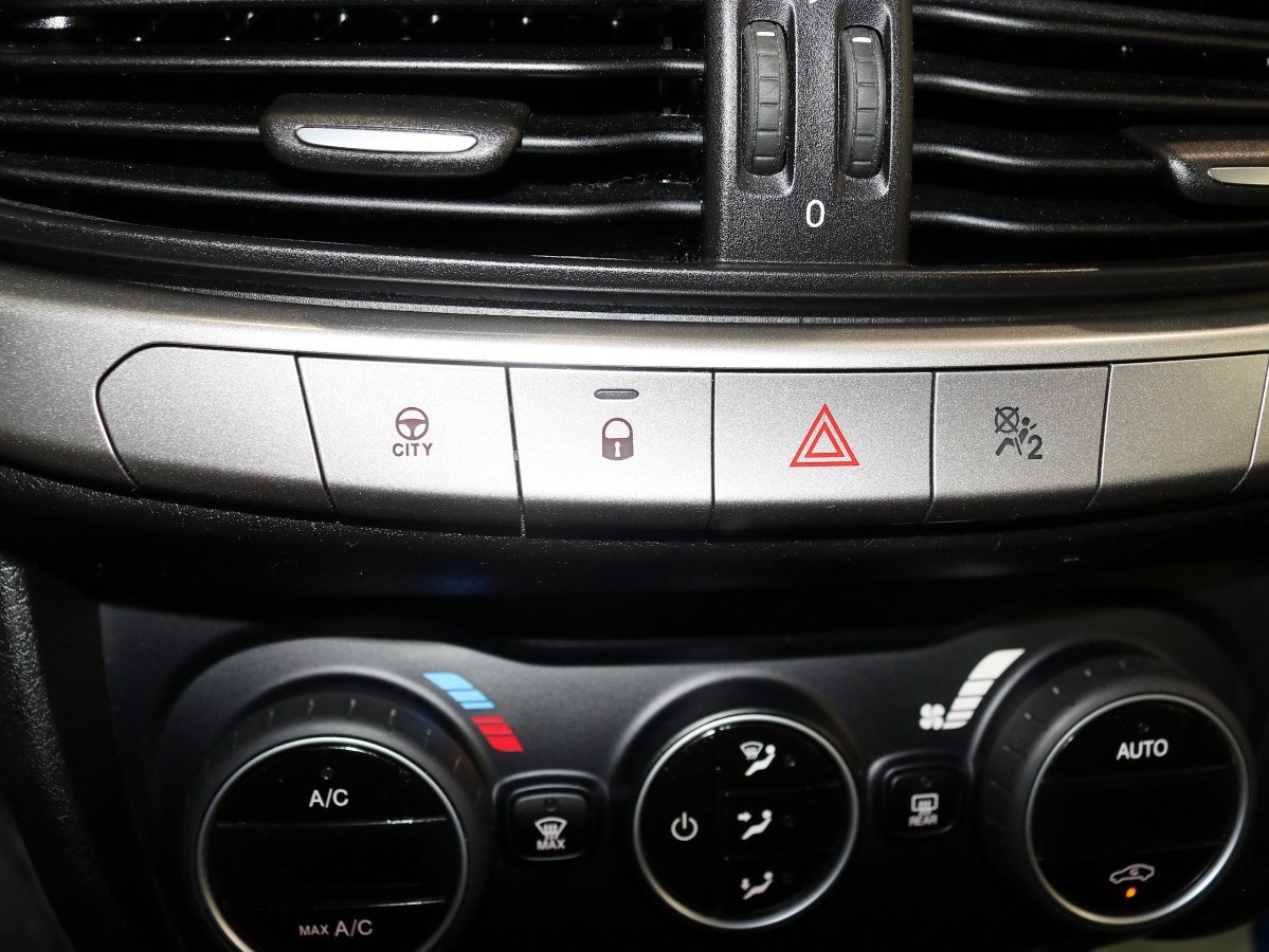 Foto Fiat Tipo 19 Foto Fiat Tipo 19