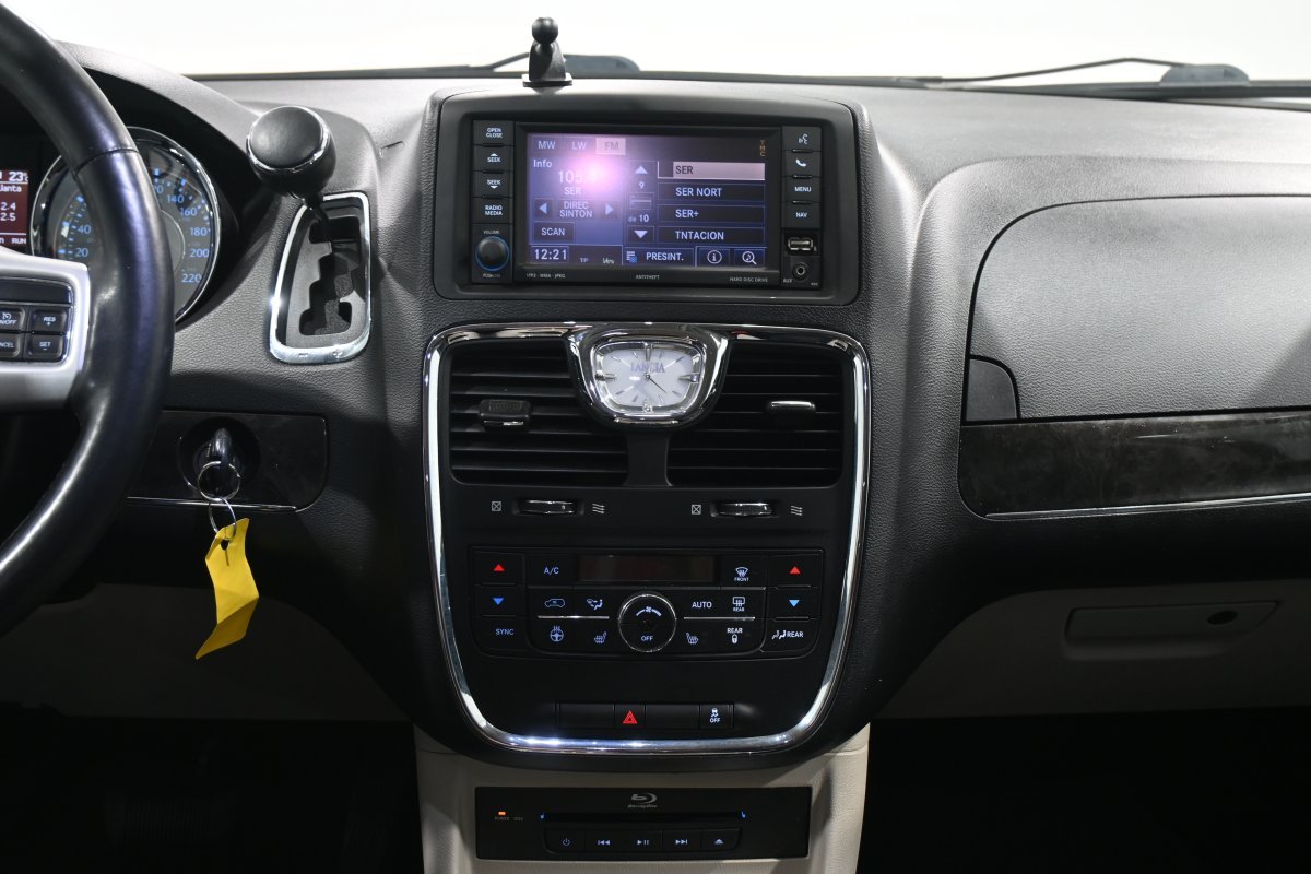 Foto Lancia Voyager 17 Foto Lancia Voyager 17