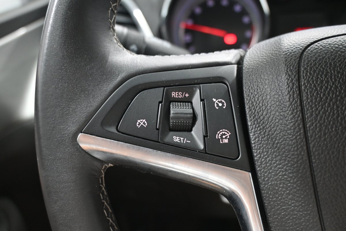 Foto Opel Mokka 20 Foto Opel Mokka 20
