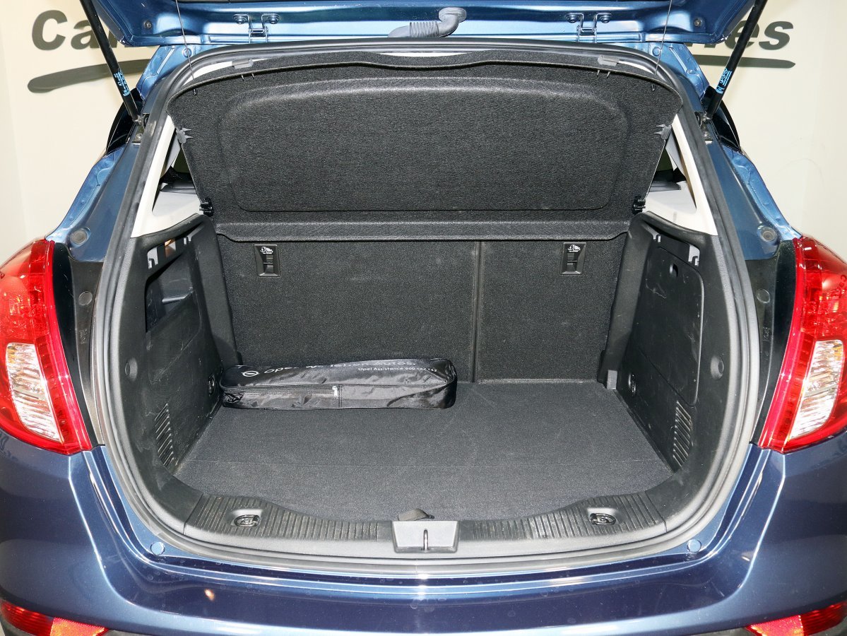Foto Opel Mokka X 8 Foto Opel Mokka X 8