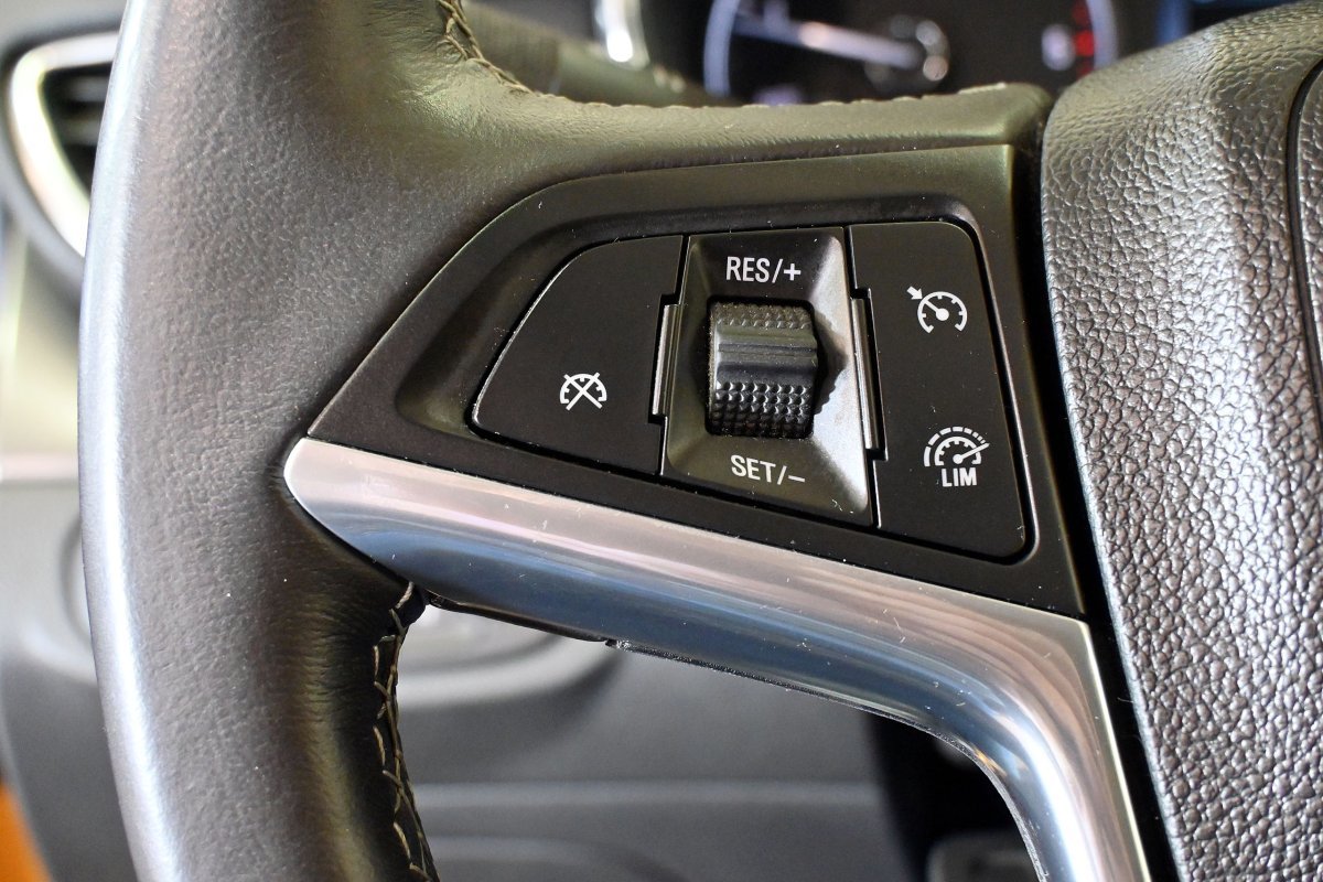 Foto Opel Mokka X 30 Foto Opel Mokka X 30