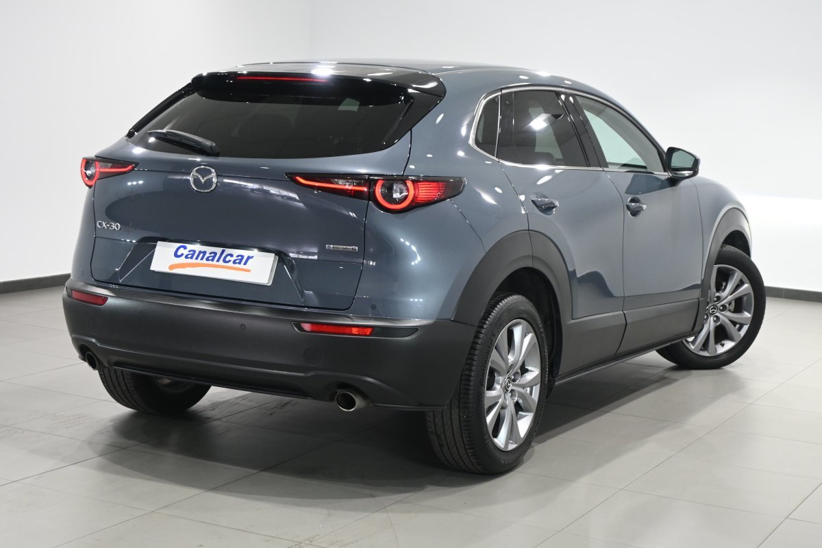 Foto Mazda CX-30 4 Foto Mazda CX-30 4