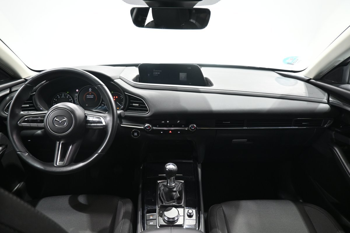 Foto Mazda CX-30 20 Foto Mazda CX-30 20