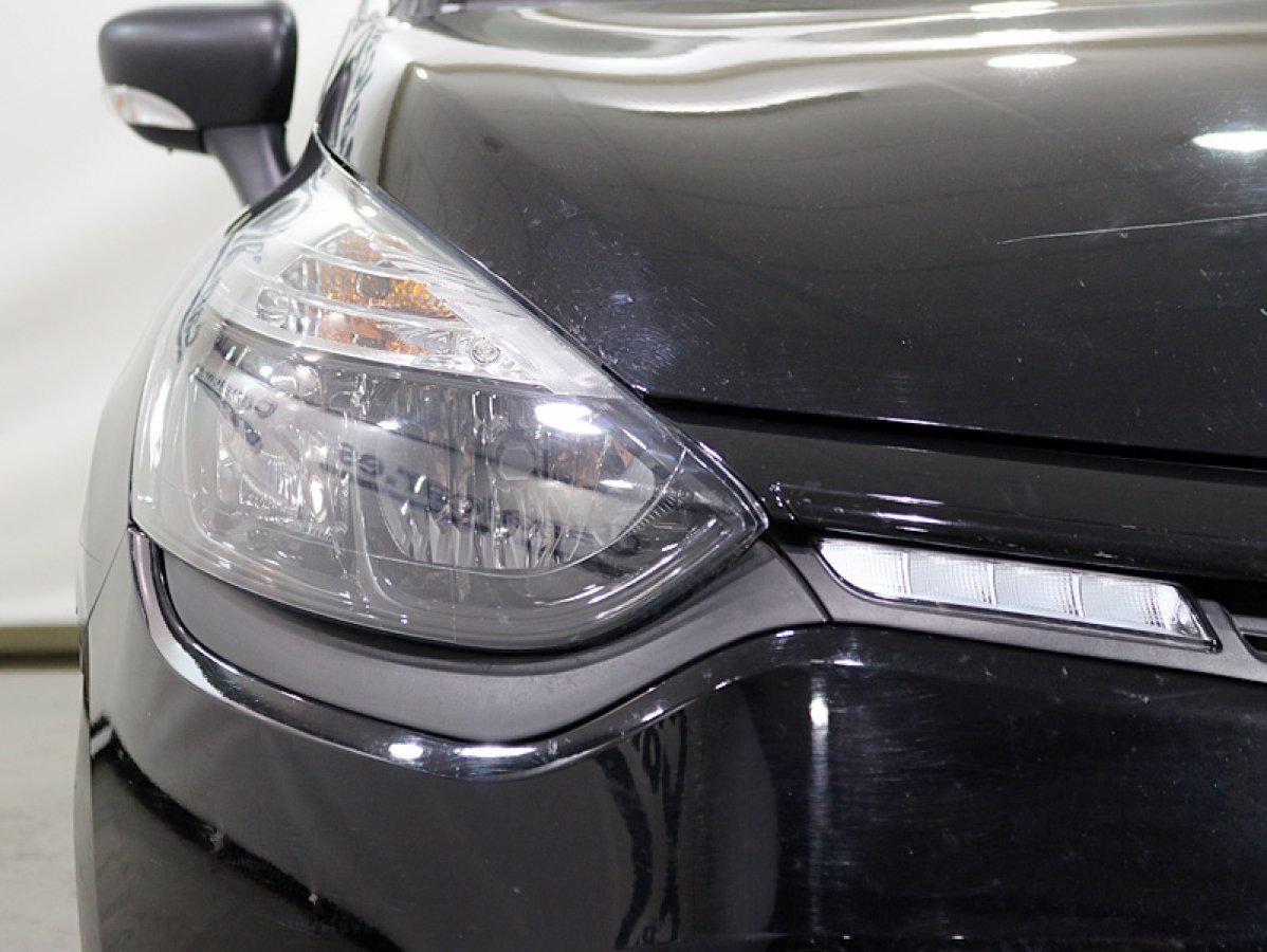 Foto Renault Clio 10