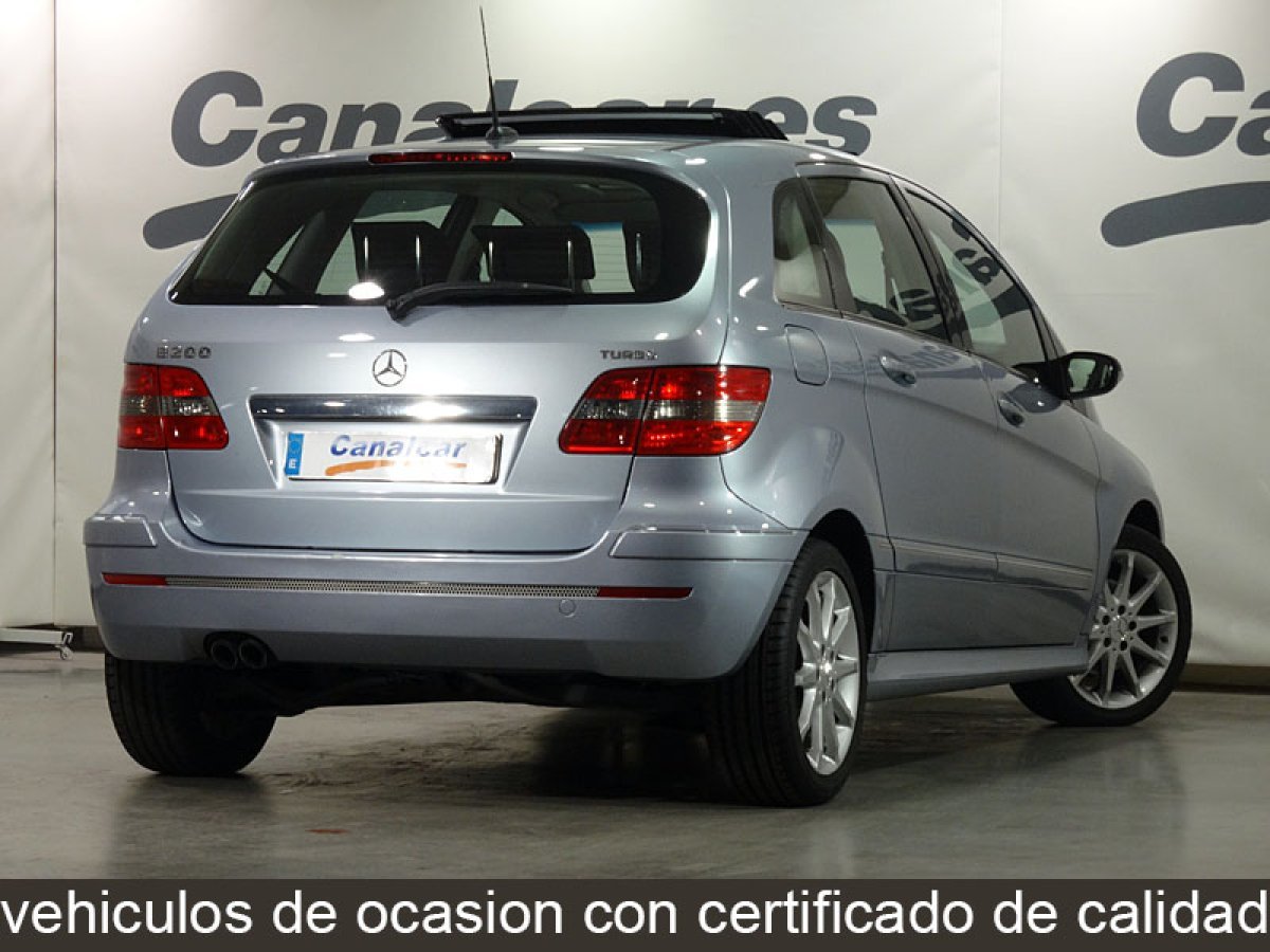 Foto Mercedes-Benz Clase B 4 Foto Mercedes-Benz Clase B 4