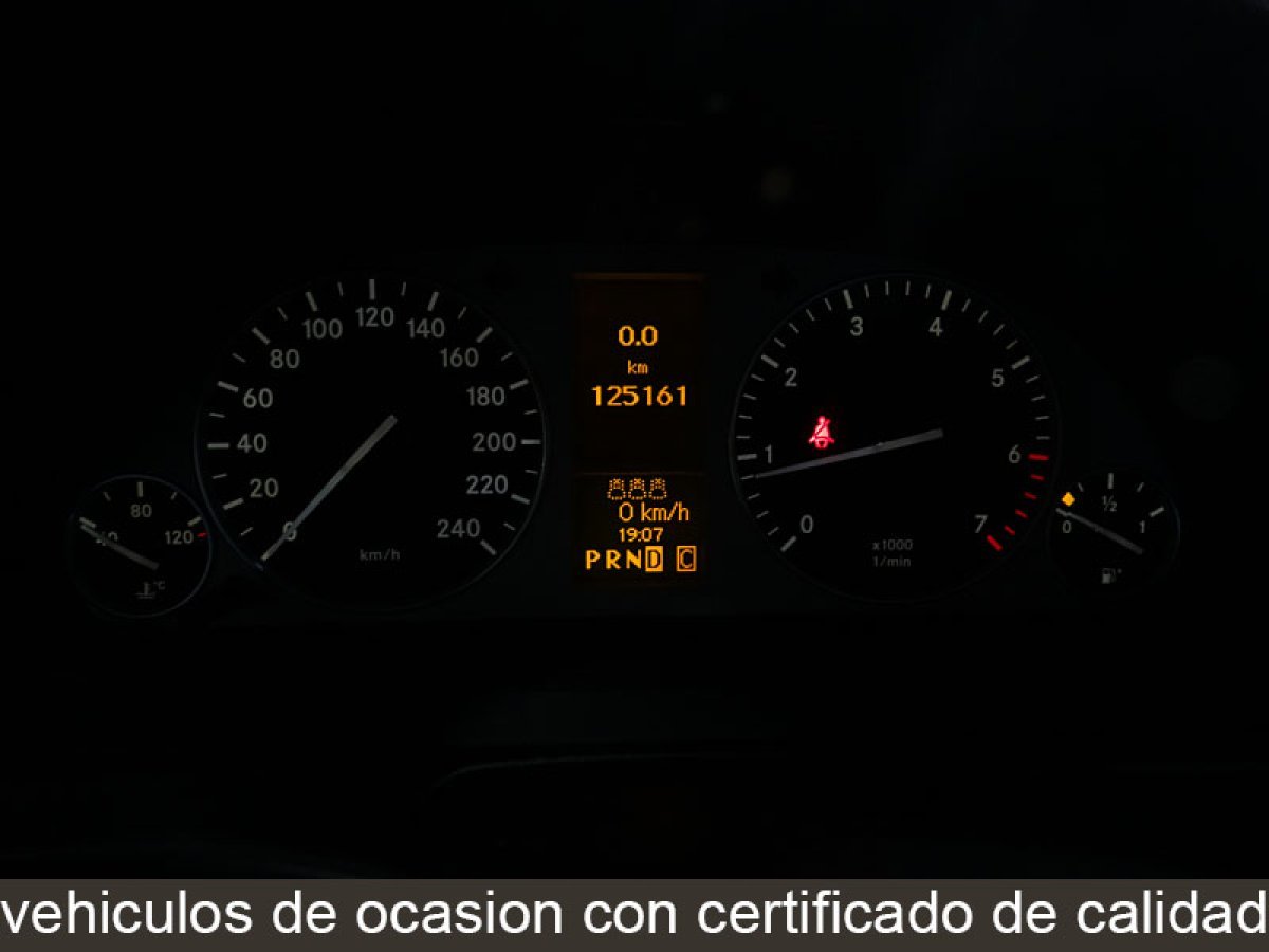 Foto Mercedes-Benz Clase B 12 Foto Mercedes-Benz Clase B 12