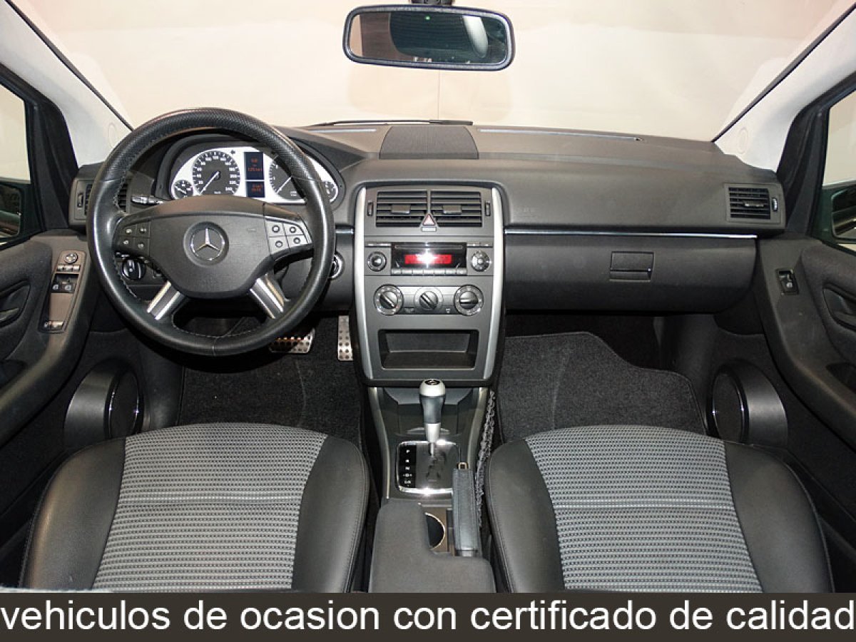Foto Mercedes-Benz Clase B 15 Foto Mercedes-Benz Clase B 15