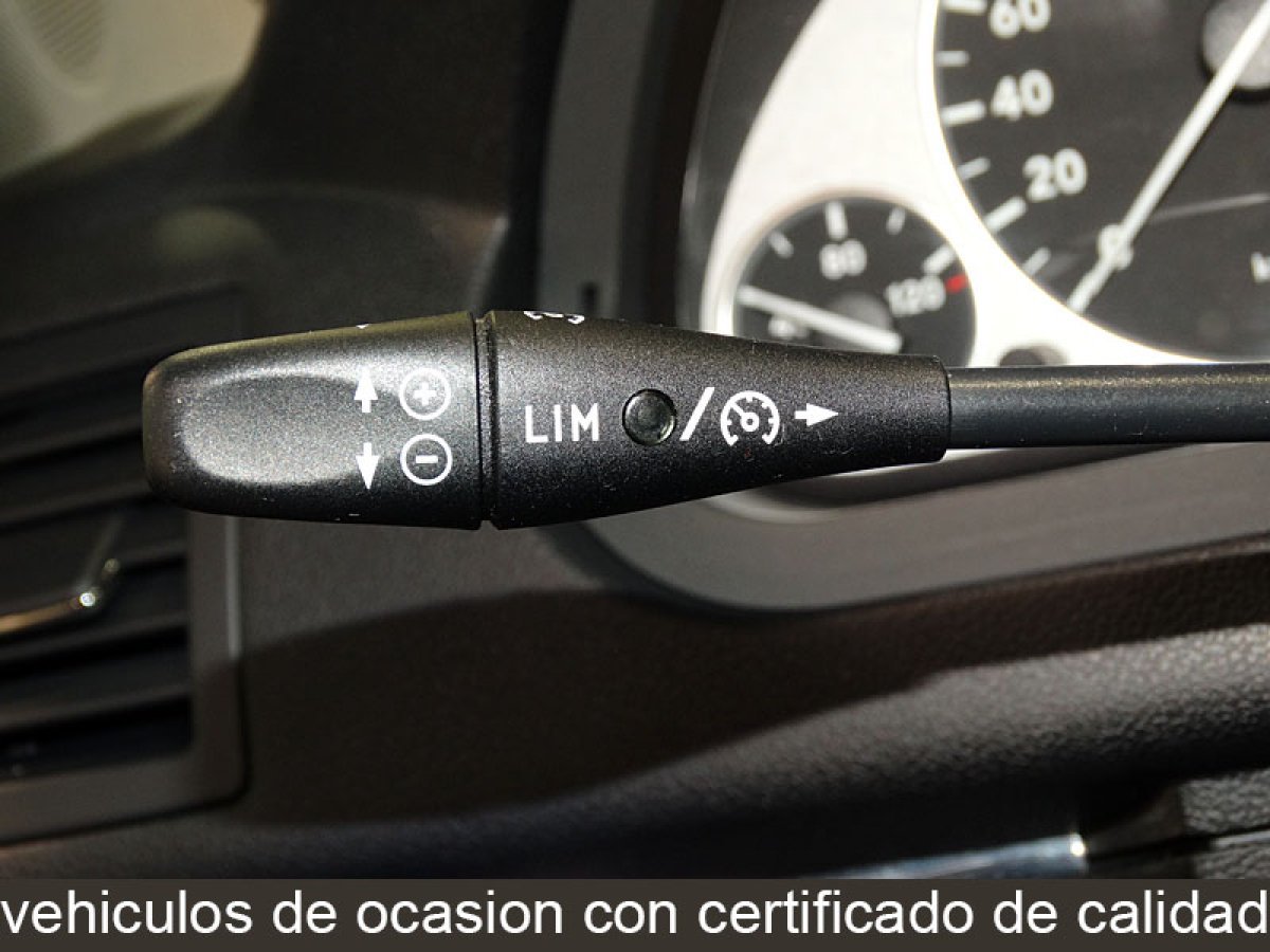 Foto Mercedes-Benz Clase B 25 Foto Mercedes-Benz Clase B 25