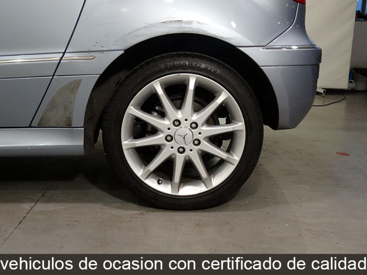 Foto Mercedes-Benz Clase B 28 Foto Mercedes-Benz Clase B 28