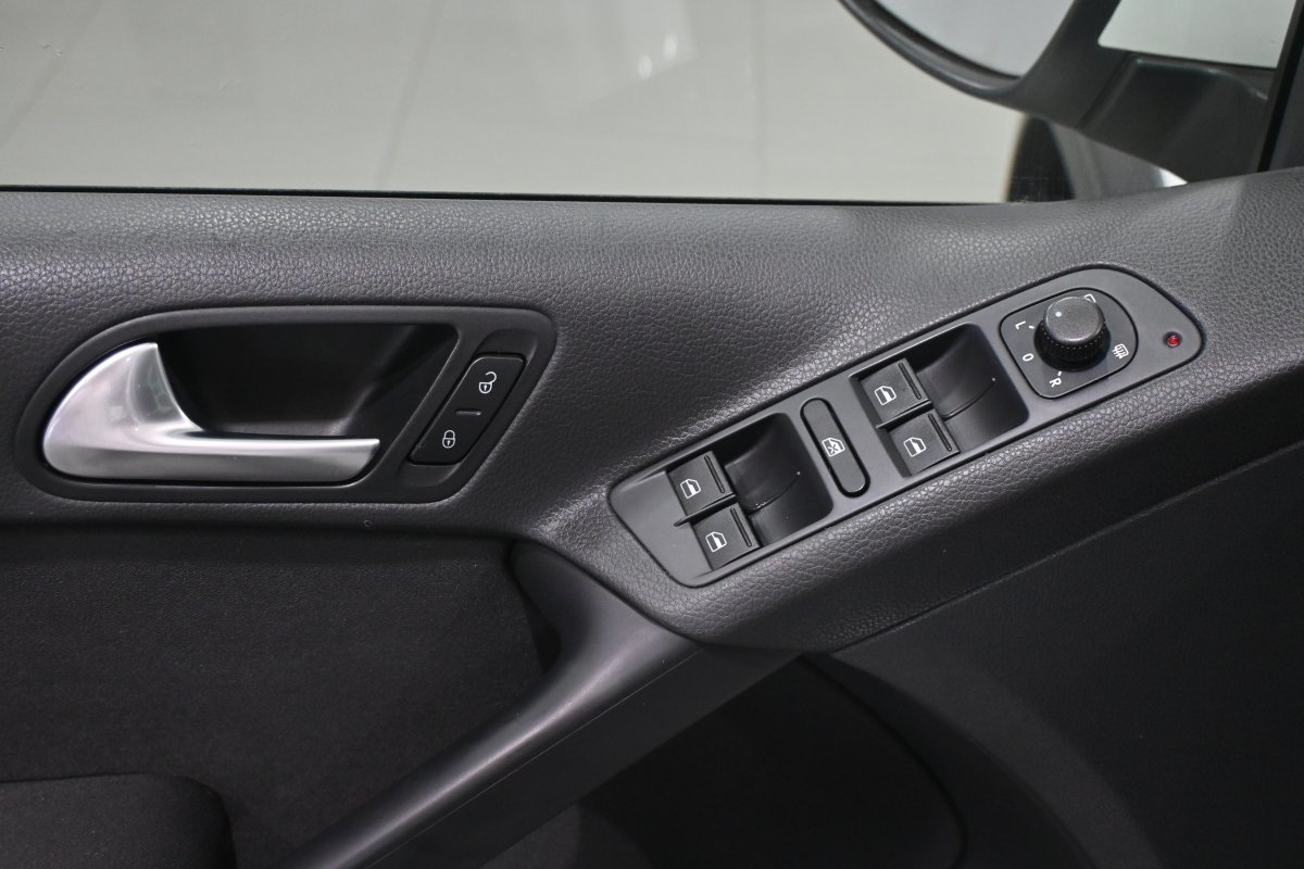 Foto Volkswagen Tiguan 26