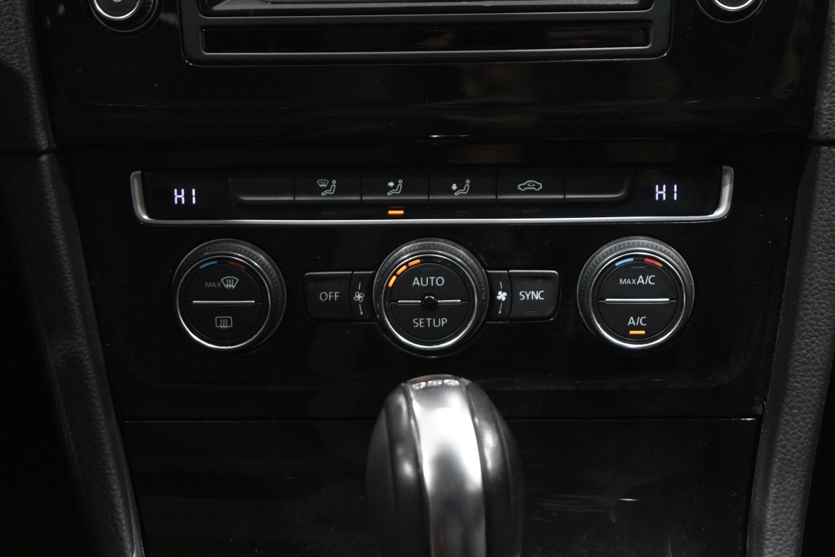 Foto Volkswagen Golf 18