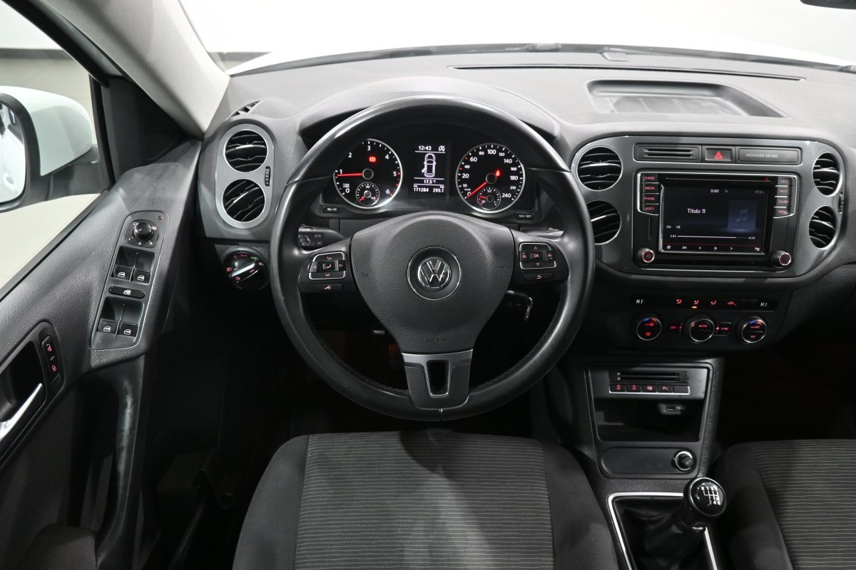Foto Volkswagen Tiguan 19