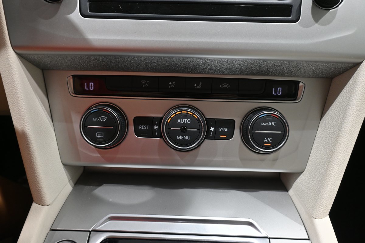 Foto Volkswagen Passat Variant 14